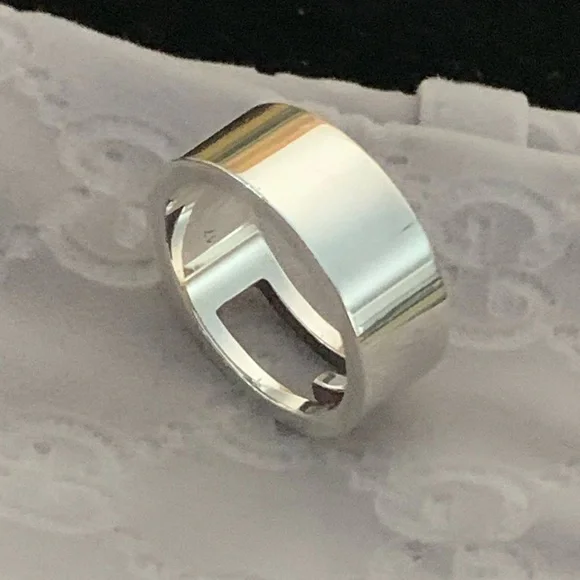 Gucci Ring NWOT - 7.5 - Picture 2 of 12